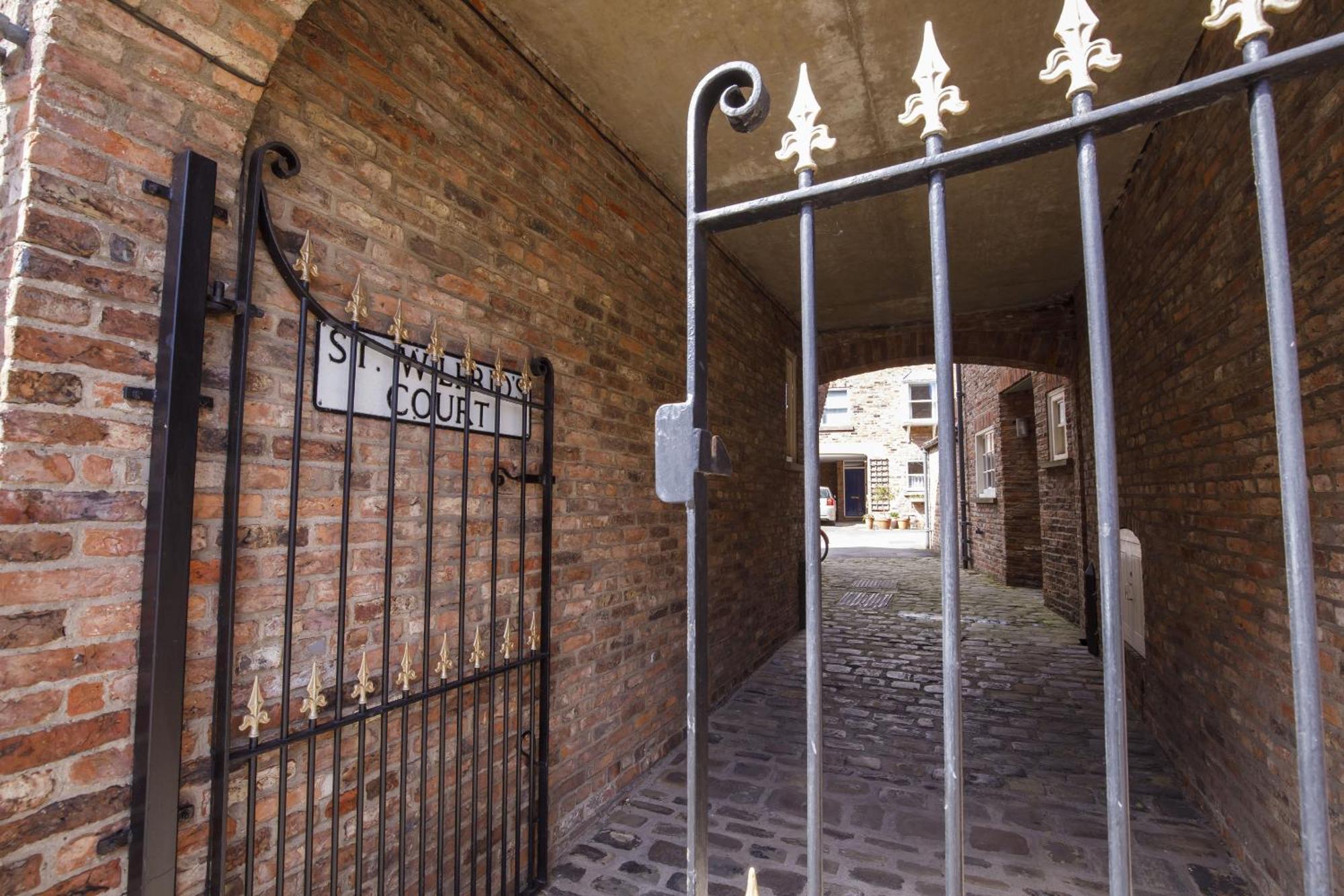Villa St Wilfrid'S Court York Exterior foto