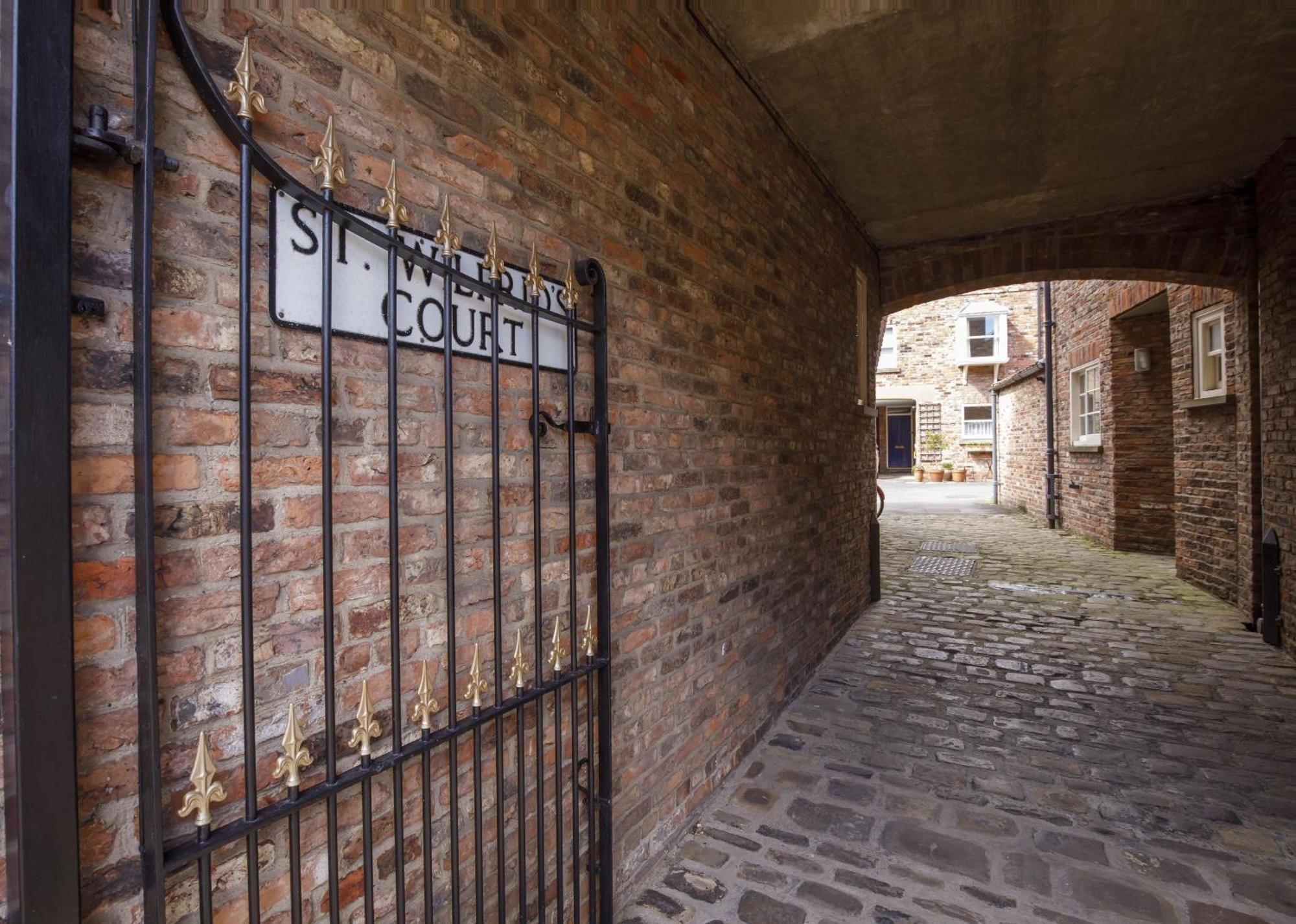 Villa St Wilfrid'S Court York Exterior foto